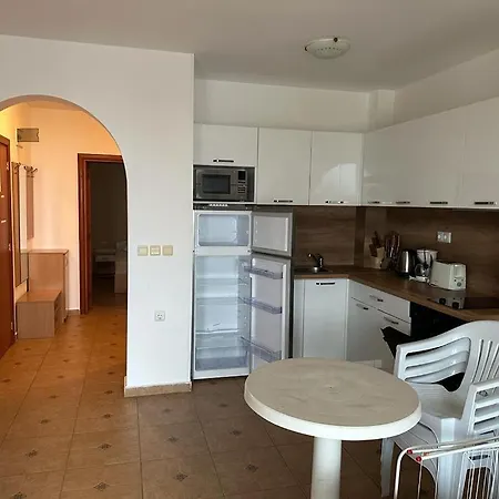 Fantastic In Apartment